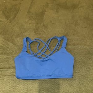 Lululemon Free to be wild bra
